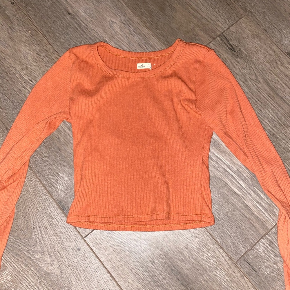 Hollister cropped long sleeve